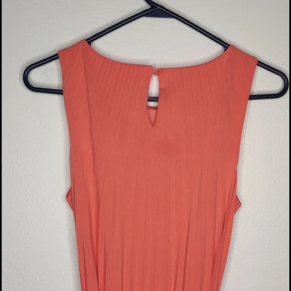 T Tahari Dress - Picture 7 of 8